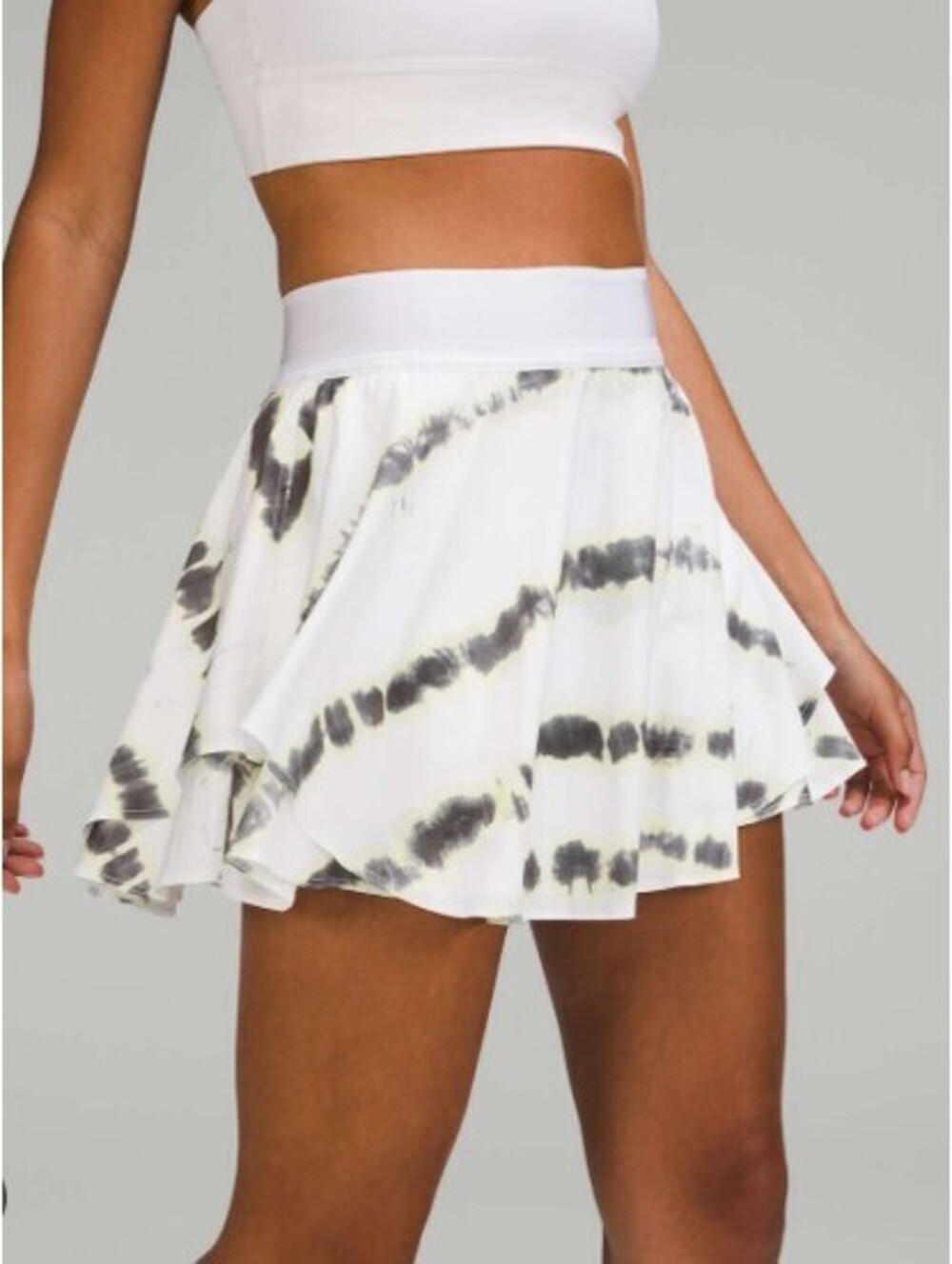 Lululemon court rival high rise skort size 14 NWOT